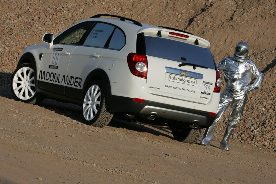 Chevrolet Captiva Moonlander Limited Edition 2009 года  (фото 18 из 27)